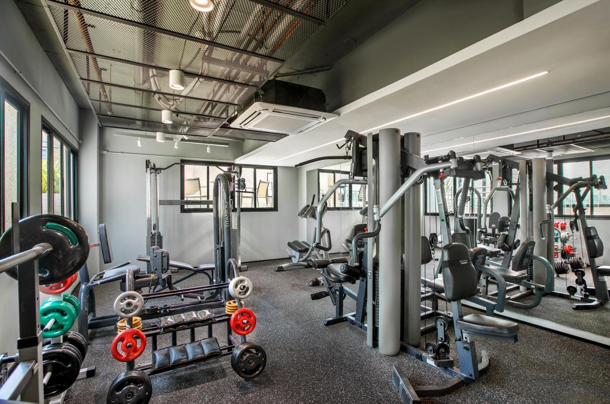 Melia Jardim Europa Hotel São Paulo Eksteriør billede The gym at the University of Law, Birmingham