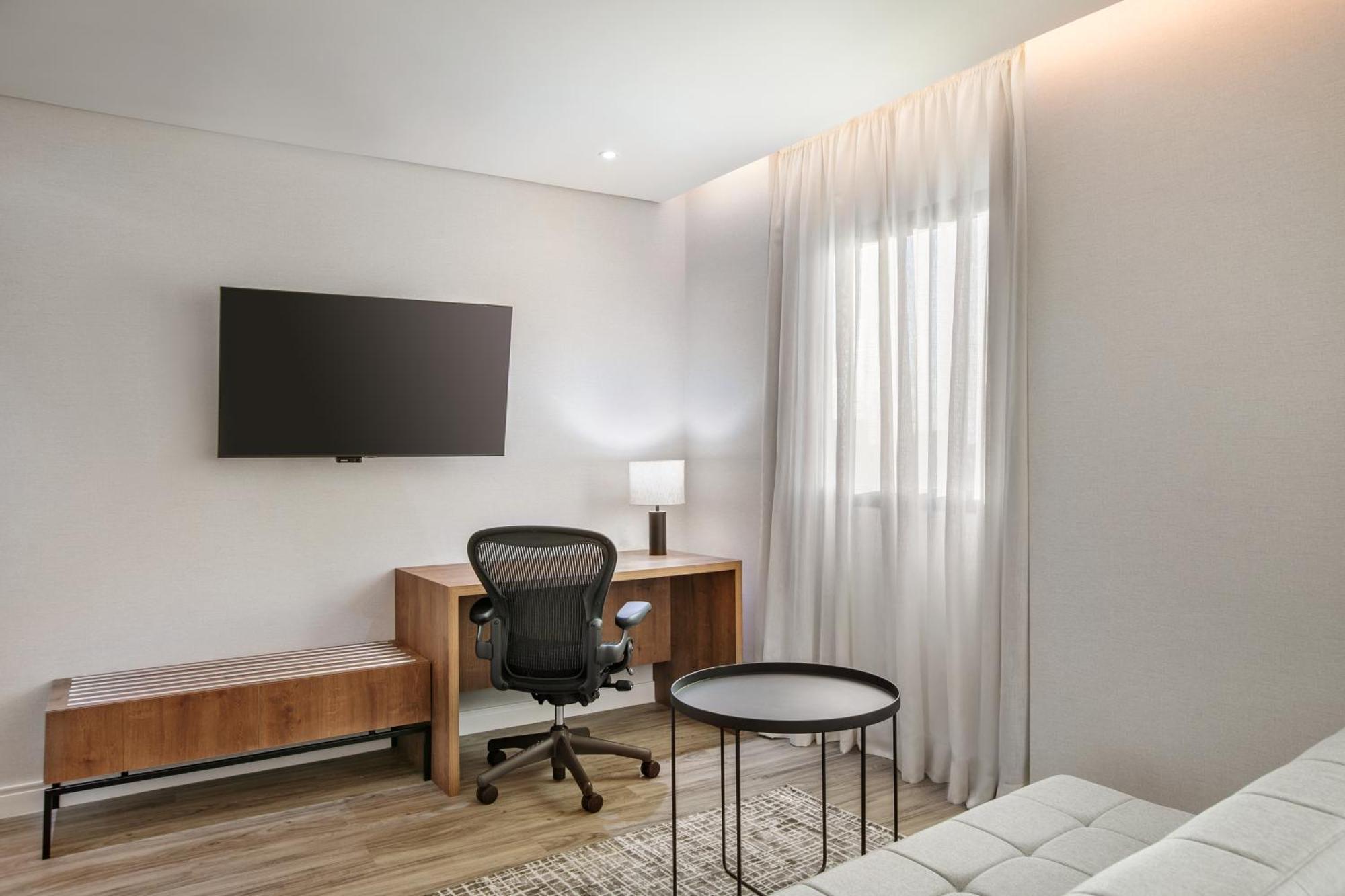 Melia Jardim Europa Hotel São Paulo Eksteriør billede A room at the hotel